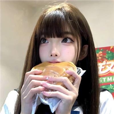 漂亮宝贝直播中 在线观看封面